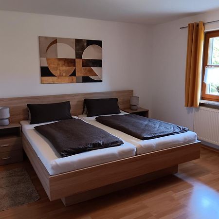 Ferienwohnung Butterfly Lam Exterior foto